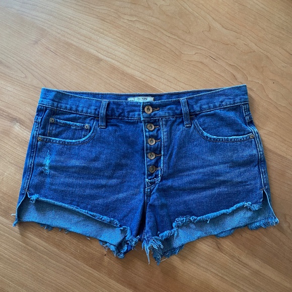 Free People Jillian Button Fly Denim Cutoff Shorts (Size 28) - Picture 2 of 5